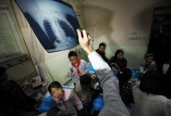 长沙小学爆料事件最新情况,真相逐步浮出水面，家长教师关系紧张引关注